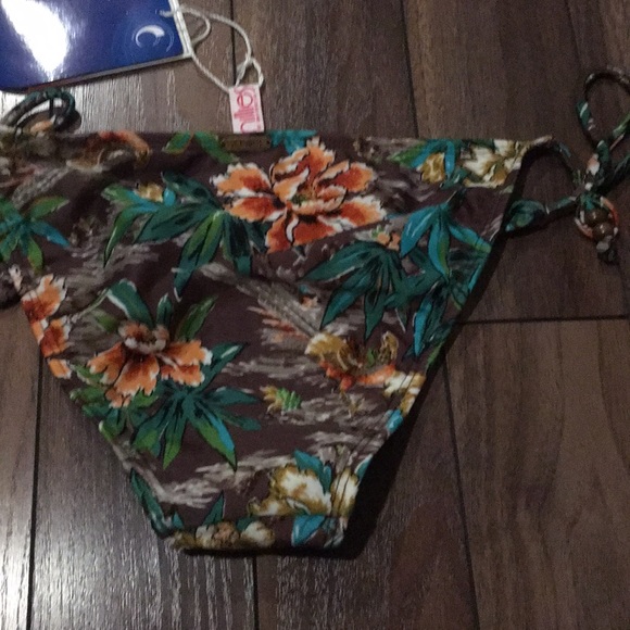 2CHILLIES St Barts 2 pc Swimwear Size 4 US - Picture 9 of 10